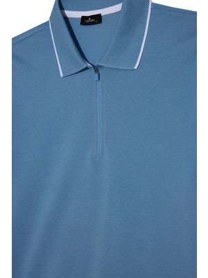 Tudors Erkek Slim Fit Dar Kesim %100 Pamuk Jakarlı Düz Yaka ve Kol Detaylı Mavi Polo Yaka Tişört