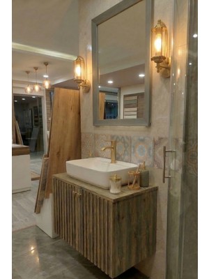 Adn Dizayn 80CM Masif Doğal Ahşap Çıtalı Banyo Dolabı-Lavabo- Su Geçirmez Cilalı & Aynalı (Montajlı)