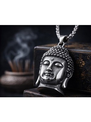 Antik Eskitme Gümüş Renk Çelik Güç ve Huzur Sembolü Spiritüel Buda Kolye