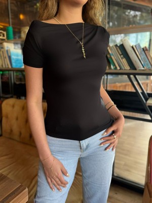 Indispensablely Kadın Kısa Kollu Tek Omuzu Açık Büzgülü Viskon Bluz