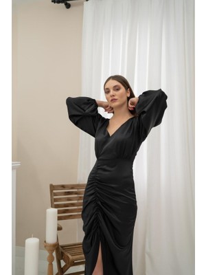Buğrahayalin Siyah V Yaka Saten Elbise