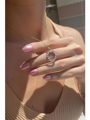 Spossy Silver Jewelry Geometrik Taşlı ‘'ö'' Harf Kolye