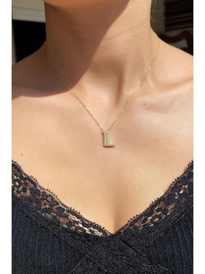 Spossy Silver Jewelry Baget Taşlı L Harfi Kolye