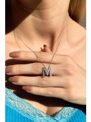 Spossy Silver Jewelry Baget Taşlı M Harfi Kolye