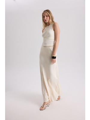 Mai Eubah Kırışık Uzun Ekru Saten Etek