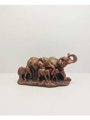 Tedisanat Yavrulu Fil Biblo Heykel