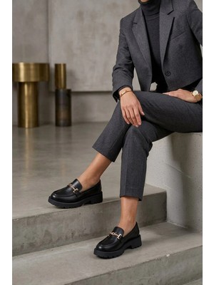 Stilbagshoes Agatha Ithal Toka Detaylı Leofer Kadın Ayakkabı Siyah