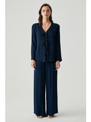 Penye Mood Viskon Saten Dokulu Bağlama Detaylı Pijama Takımı