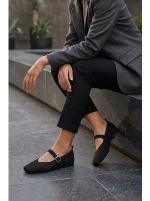 Stilbagshoes Jody Lazer Baskı Detaylı Triko Kadın Babet Siyah