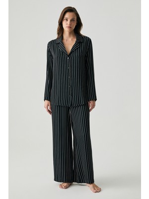 Penye Mood Viskon Saten Dokulu Çizgili Pijama Takımı