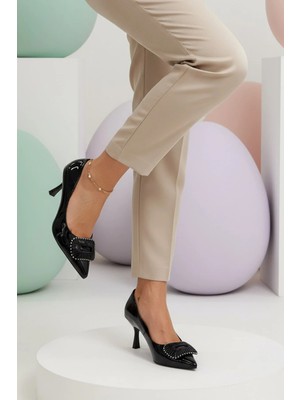 Elva Guja Özel Seri Ithal Toka Detaylı Kadın Topuklu Ayakkabı Siyah