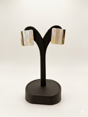 Marem Kare Detaylı Marka Çelik Küpe