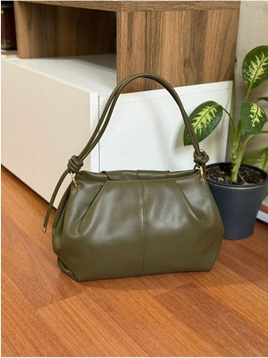 Kadın Düğüm Detaylı Orta Boy Suni Deri Fermuarlı Omuz ÇANTASI(EN30 Boy 20)