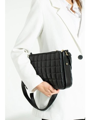 Sanmorris 1357 Sn Kadın Çapraz Askılı Kapitone Dikişli Koyu Bej Omuz Çantası