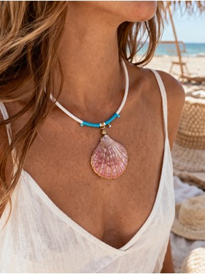 Derin's Design Art Yeni Sezon Ilkbahar Yaz Kolye Yazlık Ruhu ve Denizin Ferahlığını Stilinize Taşıyan Bu Özel Tasarım Kolye, Doğal ve Modern Detaylarıyla Dikkat Çekiyor.