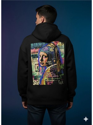 Lenithra Inci Küpeli Kız Sırt Baskılı Unisex Oversize Hoodie