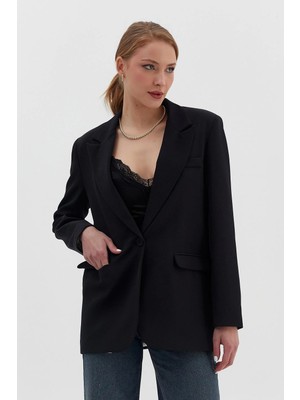 Nish&Chic Tek Düğmeli Oversize Kadın Ceket
