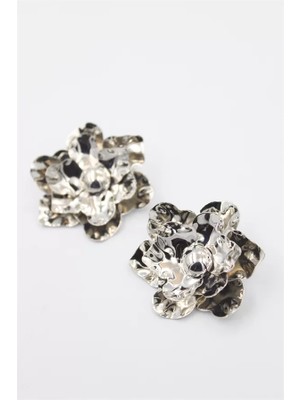 Metal Çiçek Küpe - Gümüş