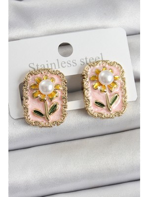 Mustran Pirinç Pembe Mineli Papatya Figürlü Sanatsal Portre Model Gold Renk Kadın Küpe