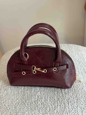 Jaseco Kadın Antik Deri Görünümlü Mini El ve Omuz Çantası Kemer Detaylı Baget Çanta