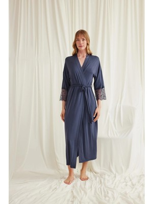 Beruflic  Dantelli ve Kuşaklı Sabahlık