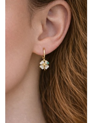 Sacce Scarves & Accessories Beyaz Mine Yonca Charm Minimal Küpe – Zirkon Taşlı Halka Küpe