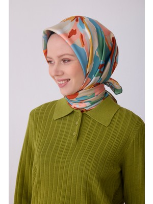 Belli Çiçek Desen Ipek Twill Eşarp  - 2026 Ilkbahar-Yaz (T)  4315-02