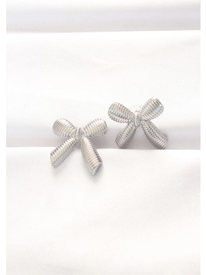 Mey Ithalat® Pirinç Gümüş Renk Fiyonk Küpe