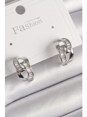 Mey Ithalat® Pirinç Gümüş Renk Zirkon Taşlı Zincir Model Kadın Küpe