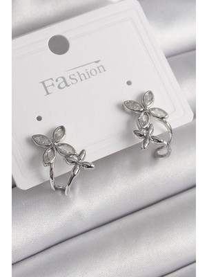 Mey Ithalat® Pirinç Gümüş Renk Zirkon Taşlı 2'li Çiçek Model Kadın Küpe