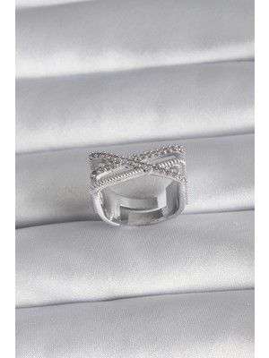 Mey Ithalat® Pirinç Gümüş Renk Zirkon Taş Detay Kadın Yüzük