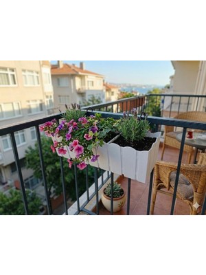 Abnturk 45 X15X16 Ebatlarında Dekoratif Beyaz Çit Görünümlü Balkon Saksısı Demir Kancalar Ile Asılabilir