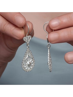 İsmiyle Al Gümüş Damla Papatya Telkari Kadın Küpe