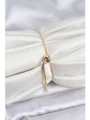 Gold Renk Zirkon Taşlı Yıldız Model Asansörlü Kadın Bileklik - Lisinya