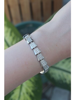 Vip Seri Pirinç Zirkon Taşlı Gümüş Renk Geometrik Bileklik - Lisinya