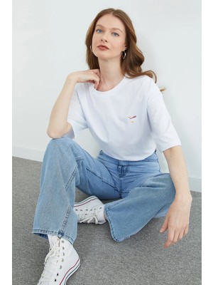 FullaModa Ördek Nakışlı Bisiklet Yaka Tişört