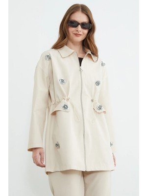 FullaModa Çiçek Işlemeli Beli Lastikli Trençkot