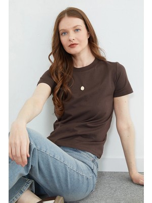 FullaModa Metal Aksesuarlı Bisiklet Yaka Tişört