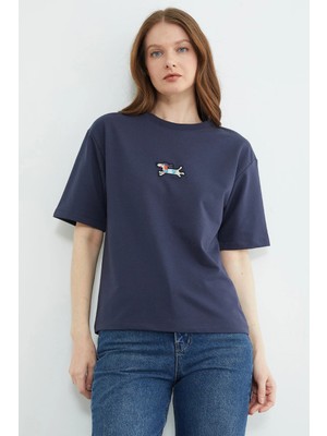 FullaModa Köpek Nakışlı Bisiklet Yaka Salaş Tişört