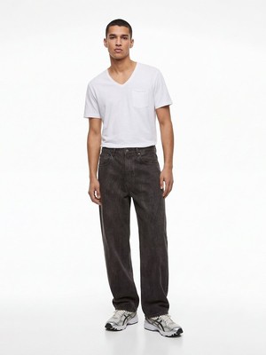 LTB Kesik Geniş Yaka Cepli Beyaz T-Shırt