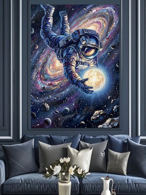 Karizma Tablo Uzayda Ayı Tutan Astronot Figürü Dekoratif Kanvas - Mdf Ahşap Tablo