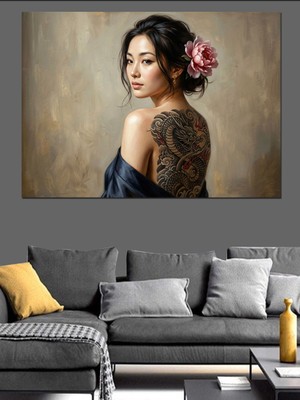 Karizma Tablo Sırtında Büyük Ejderha Dövmesi Kadın Dekoratif Kanvas - Mdf Ahşap Tablo