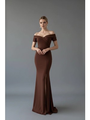 Infivento Kadın Krep Kumaş Kısa Kollu Kayık Yaka Yırtmaç Detay Maxi Boy Abiye Elbise