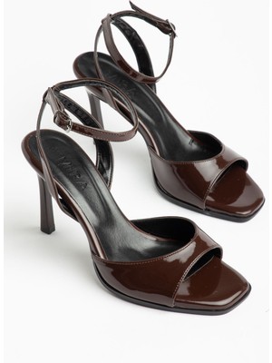 Shemard Lesley Çapraz Bantlı Kahverengi Rugan Tek Bantlı Kadın Ayakkabı