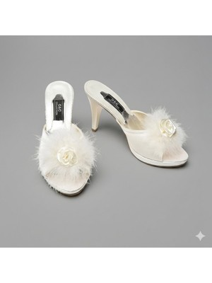 GC Terlikler Gc Ekru Gül Aksesuarlı Platform Pnponlu Bayan Terlik GC190