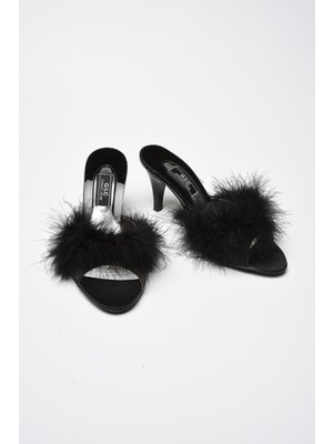 GC Terlikler Taşlı Kaztüyü Kadın Çeyiz Terlik 155 Siyah