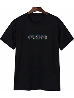 Beruflic Anneler Gününe Özel Tasarım Mom Çiçek Baskılı Tshirt