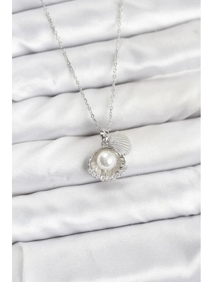 Inure Jewelry 316L Çelik Zincir Gümüş Renk İncili Deniz Kabuğu Model Zirkon Taşlı Kadın Kolye
