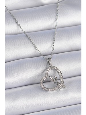 Inure Jewelry 316L Çelik Zincir Gümüş Renk Zirkon Taşlı Kalp Model Melek Detay Kadın Kolye