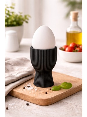 Ceatly Modern Çizgili Siyah Yumurtalık – Minimal Tasarımlı Dekoratif Yumurta Standı